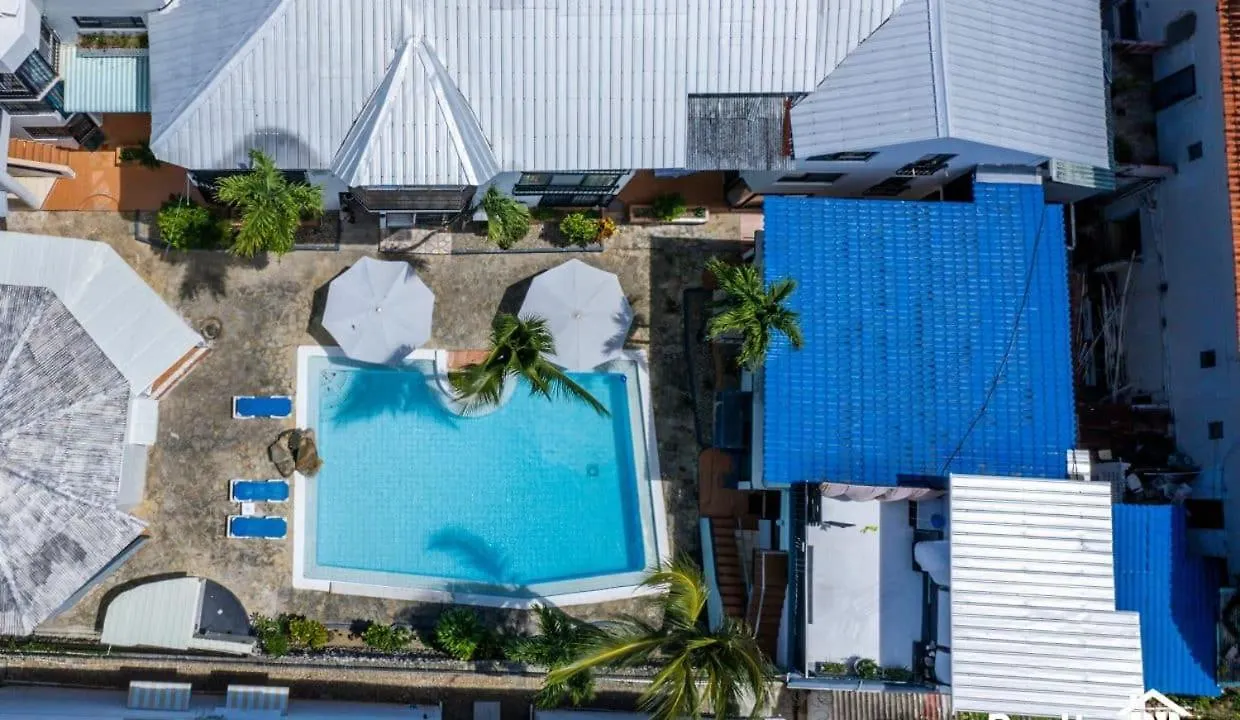 Apartment With A Large Living Room. Swimming Pool. In Downtown. Sosúa